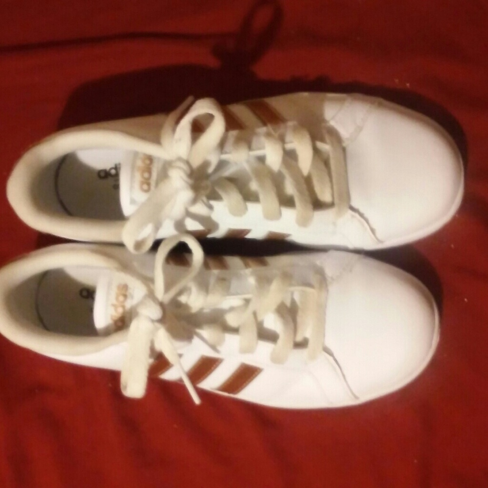 Girls Adidas shoes